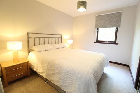 2 bedroom flat to rent, Whinhill Gate, Ferryhill, Aberdeen, AB11
