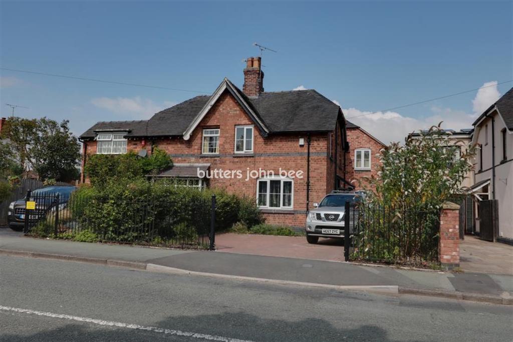 Valley Road, Crewe 3 bed semidetached house £850 pcm (£196 pw)