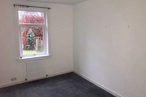 2 bedroom flat to rent, Park Crescent, Scone