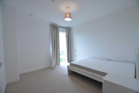 3 bedroom apartment to rent, Queenscroft House, 22 Thonrey Close, Colindale