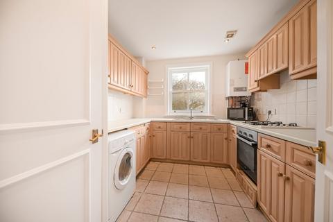 2 bedroom flat to rent, Parkhill Road, Belsize Park, London