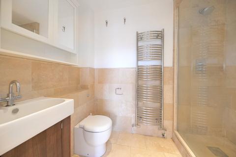 2 bedroom flat to rent, Parkhill Road, Belsize Park, London