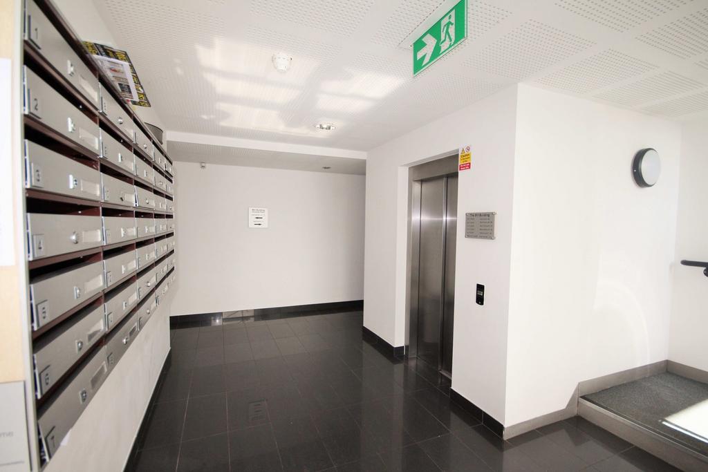 Lift &amp; Stairs Access