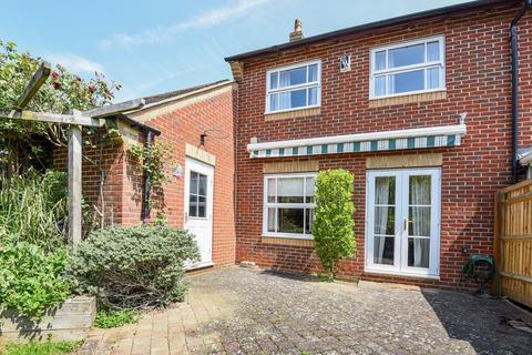 3 bedroom semi-detached house to rent, Foxglove Close,  Bicester,  OX26