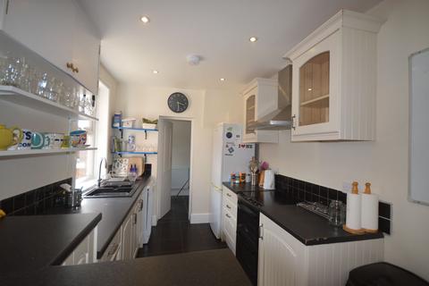 5 bedroom end of terrace house to rent, STUDENT PROPERTY - City Bank View, Cirencester