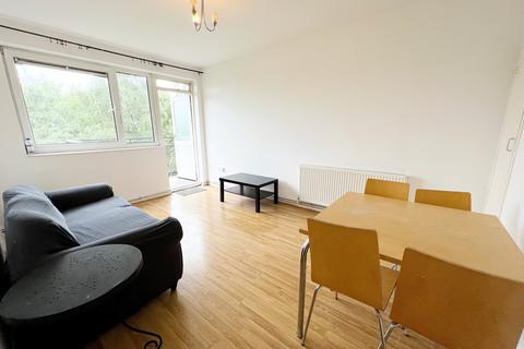 2 bedroom flat to rent, Benbow Street,  Deptford, SE8