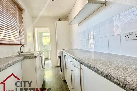 3 bedroom terraced house to rent, Lamcote Street, The Meadows