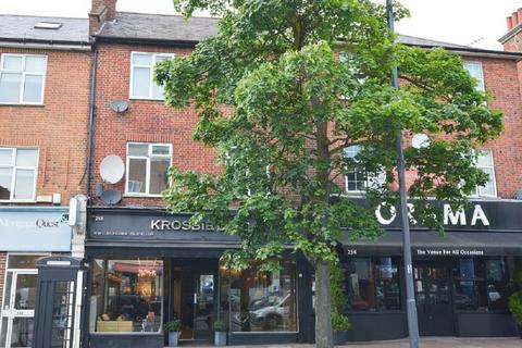 Uxbridge Road, Hatch End