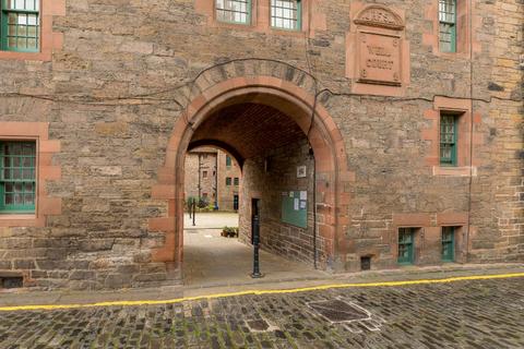 1 bedroom flat to rent, Well Court, Dean Village, Edinburgh, EH4