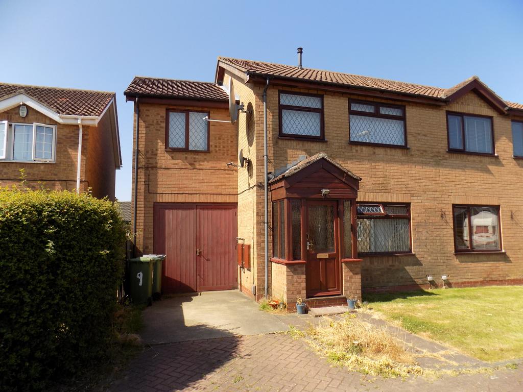 Sunningdale Drive, Immingham DN40 4 bed semidetached house for sale