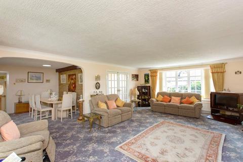 undefined, Leaconfield Drive, Worsley, Manchester, M28 2WE