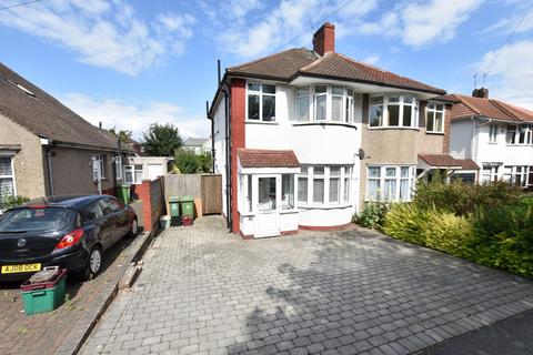 3 bedroom semi-detached house to rent - Wincrofts Drive, Eltham, SE9