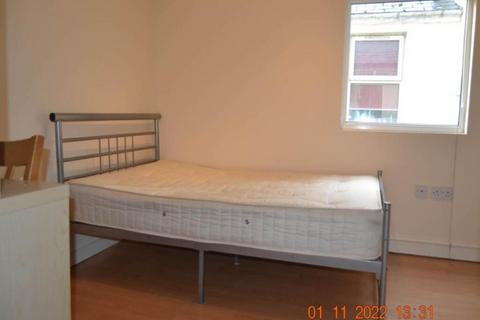 1 bedroom flat to rent, Ruthin Gardens, Cardiff