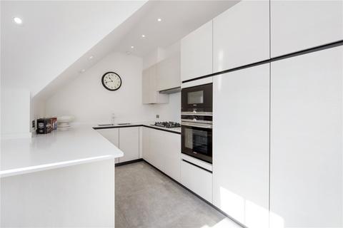 3 bedroom apartment to rent, Lyndhurst Road, London, NW3