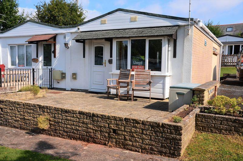 GREENWAY ROAD GALMPTON BRIXHAM 2 bed bungalow £118,500