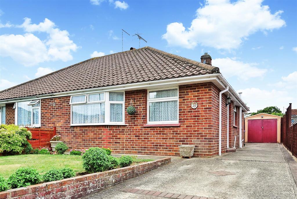 Durlston Drive, Bognor Regis 2 bed semidetached bungalow £245,000