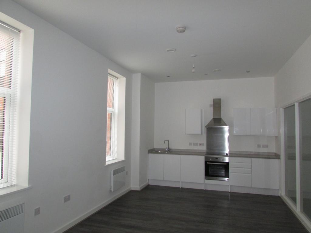 Lounge / kitchen