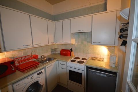 2 bedroom flat to rent, Seymour Street, West End, Dundee, DD2