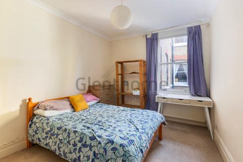 3 bedroom apartment to rent, Elmwood House, Rushcroft Road, Brixton, London SW2