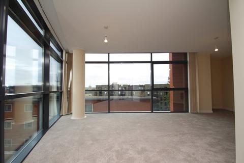 2 bedroom apartment to rent - Kings Tower, Marconi Plaza, Chelmsford