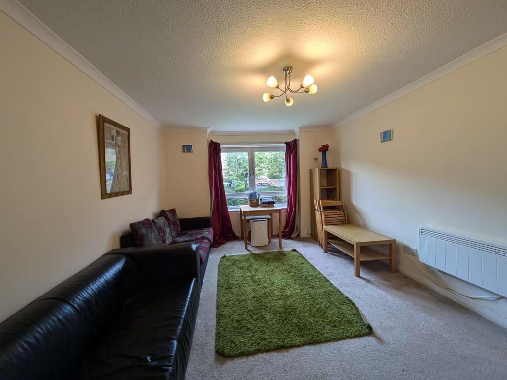 Lounge b