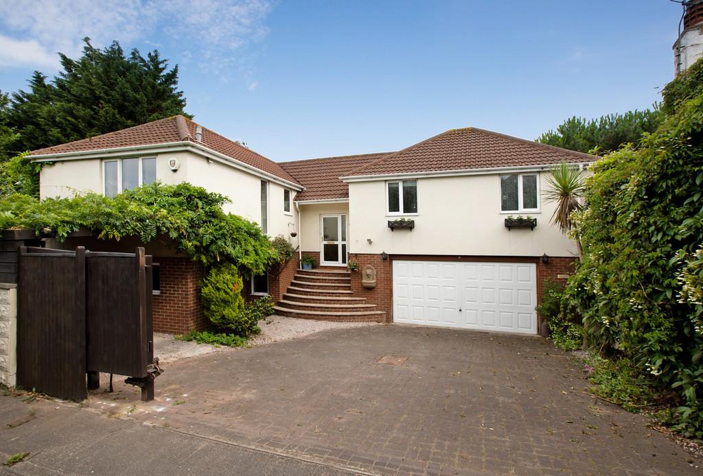 Teignmouth Road, Teignmouth 3 bed detached house for sale £650,000