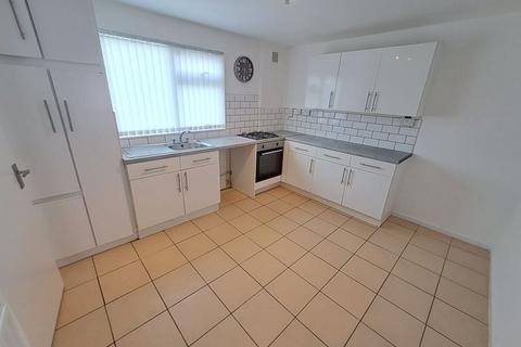 3 bedroom house to rent, Pendle Drive, Liverpool