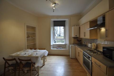 2 bedroom flat to rent, Drumdryan Street, Tollcross, Edinburgh, EH3