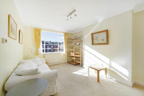 2 bedroom flat to rent, Townshend Court, Allitsen Road, London