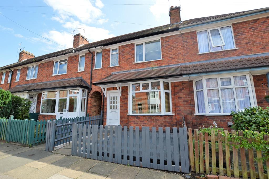 Countesthorpe Road, Wigston, LE18 4PG 2 bed terraced house £150,000
