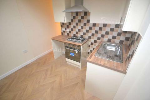 2 bedroom flat to rent, London Road, Reading