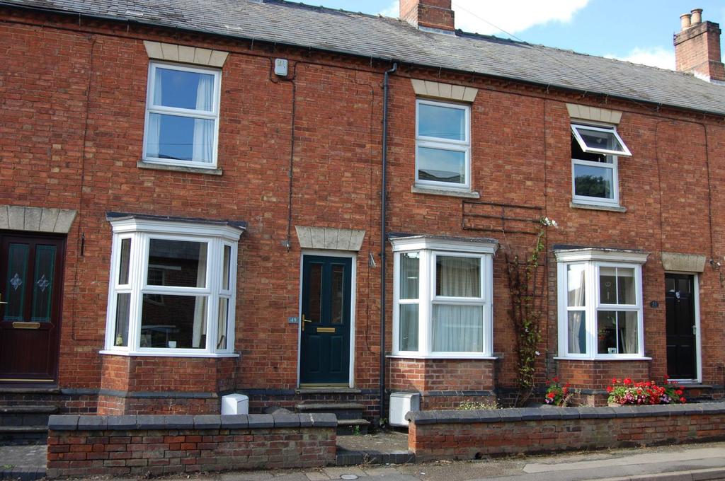 East Street, Long Buckby, Northampton NN6 7RB 2 bed terraced house £