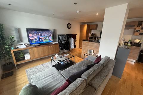 2 bedroom apartment to rent, Chadwick Street,  Leeds, LS10