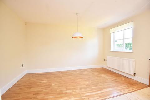4 bedroom house to rent, Cedar Grove, Harrogate, HG2
