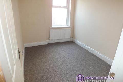 2 bedroom ground floor flat to rent, Kingsley Terrace, Elswick NE4