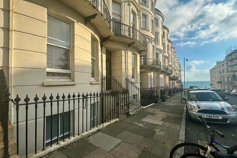 2 bedroom flat to rent, Eaton Place, Brighton, East Sussex, BN2 1EH