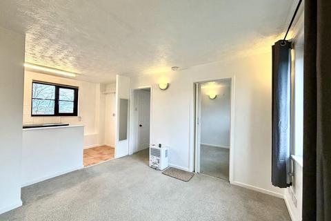 undefined, Highgrove Close, Calne SN11
