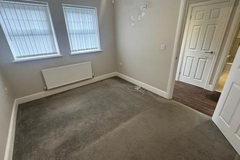 2 bedroom apartment to rent, Vine Street, Wallsend NE28