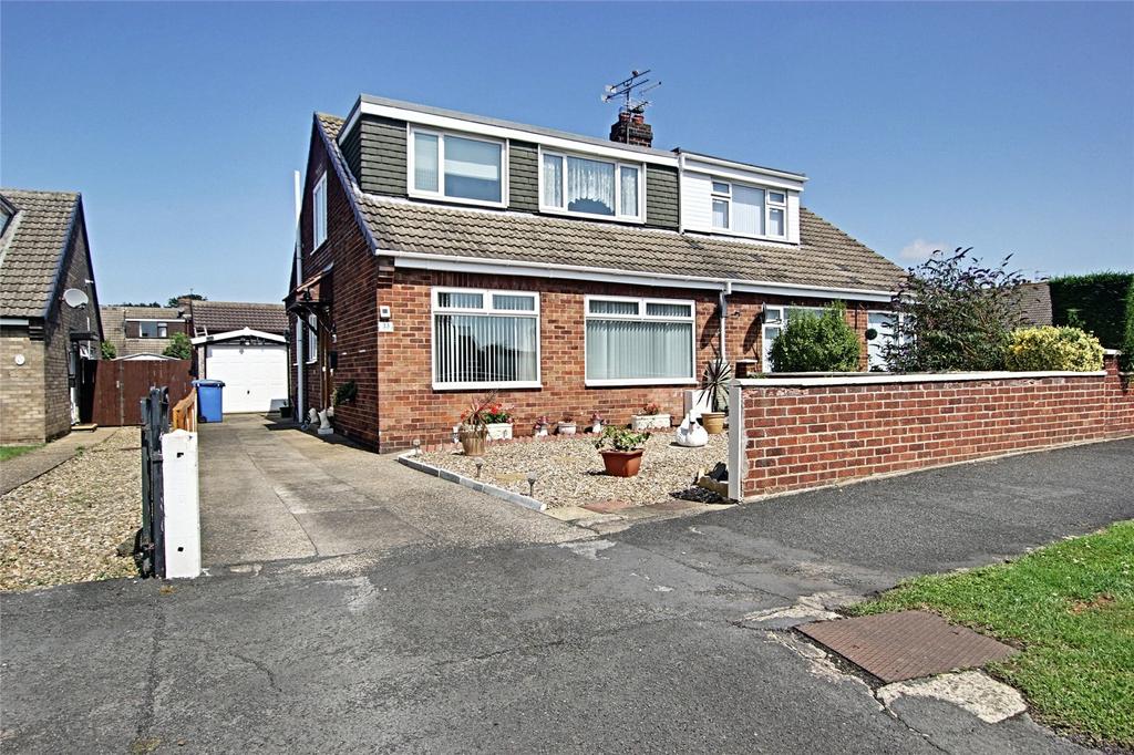 St. Philips Road, Keyingham, Hull, East Yorkshire, HU12 3 bed bungalow