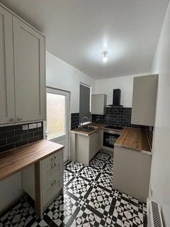 3 bedroom terraced house to rent, Milner Road, Selly Park, Birmingham, B29