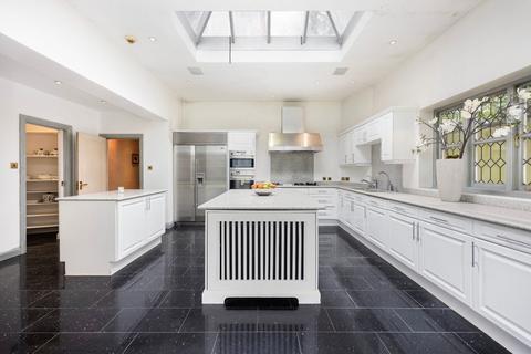 8 bedroom detached house for sale, Temple Gardens, Rickmansworth WD3