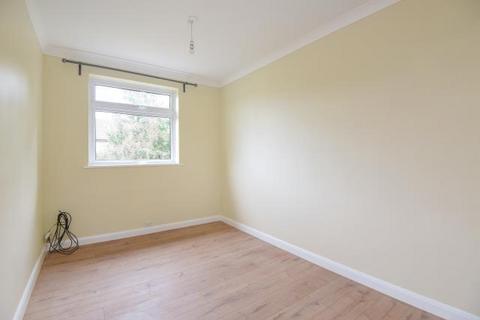 undefined, Newbury,  Berkshire,  RG14