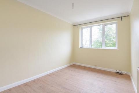 undefined, Newbury,  Berkshire,  RG14