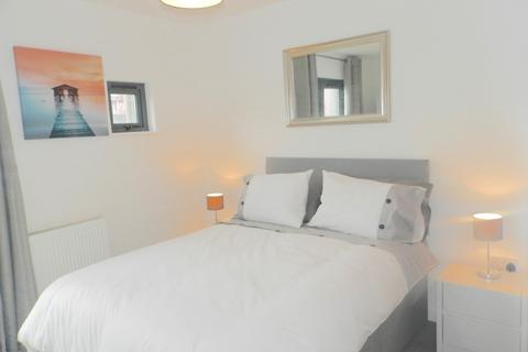 2 bedroom apartment to rent, St Margaret's Court, Maritime Quarter, Swansea, SA1 1RZ