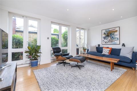 undefined, Doves Yard, Cloudesley Place, Islington, London, N1