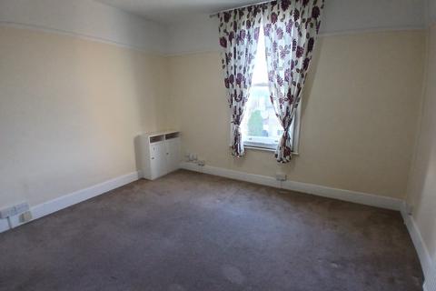 2 bedroom apartment to rent, Chart Lane, Reigate