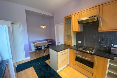 2 bedroom flat to rent, Harden Place, Polwarth, Edinburgh, EH11