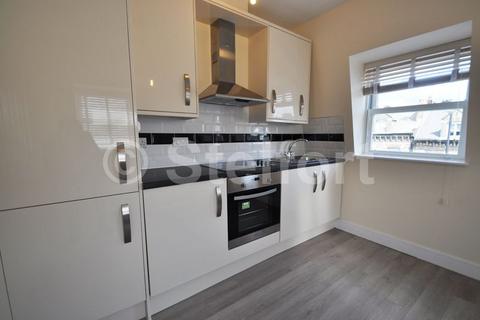 2 bedroom flat to rent, Holloway Road, London, N19