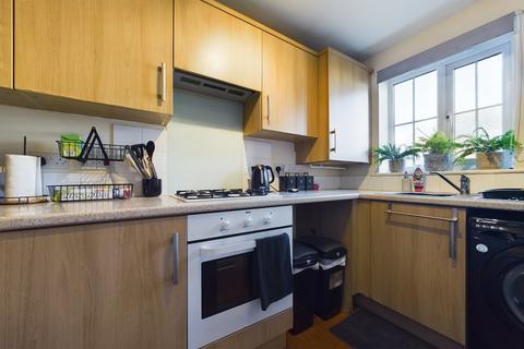 2 bedroom terraced house to rent, Campbell Walk, Hawkinge