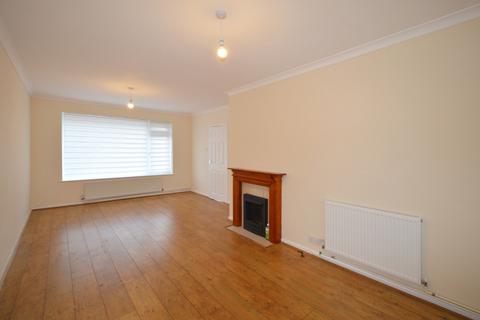 3 bedroom semi-detached house to rent, St Andrews Road, Cheddar